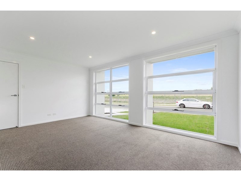 48 Stockyard Crescent, Horsley NSW 2530