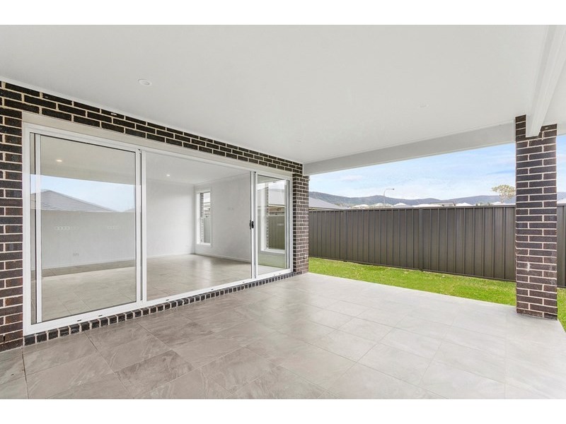 48 Stockyard Crescent, Horsley NSW 2530