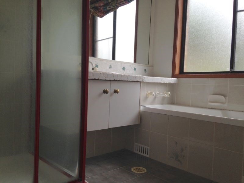 5a Lucas Drive, Horsley NSW 2530