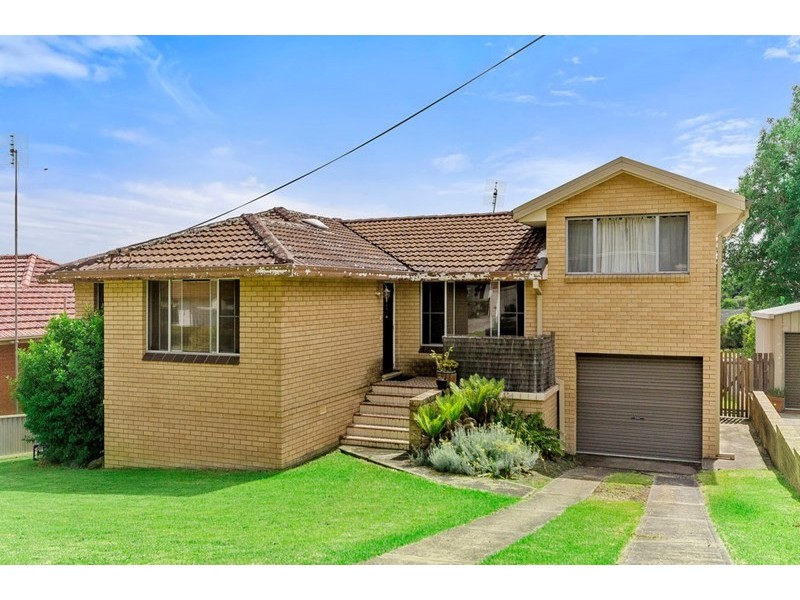 17 Devon Road, Dapto NSW 2530