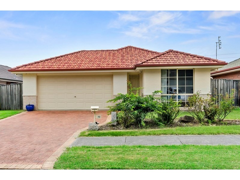 33 Karara Avenue, Horsley NSW 2530
