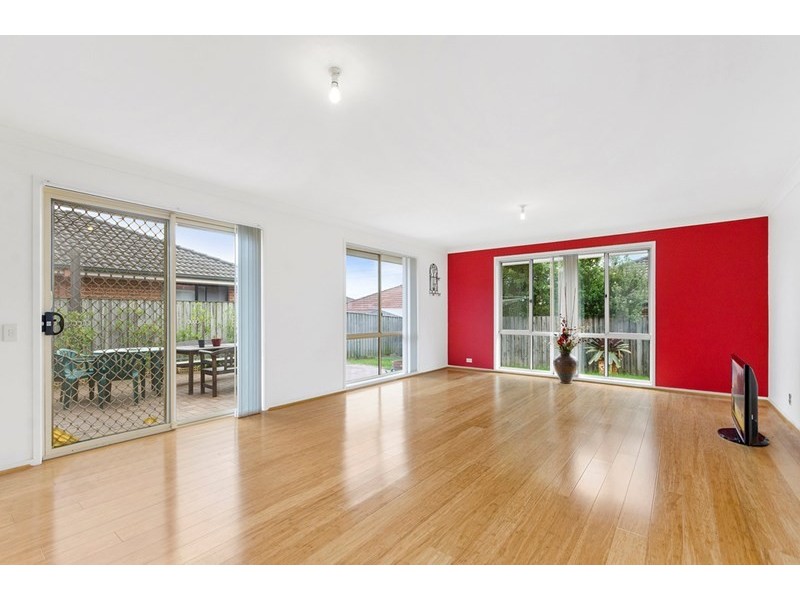 33 Karara Avenue, Horsley NSW 2530