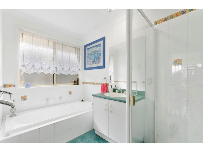 33 Karara Avenue, Horsley NSW 2530