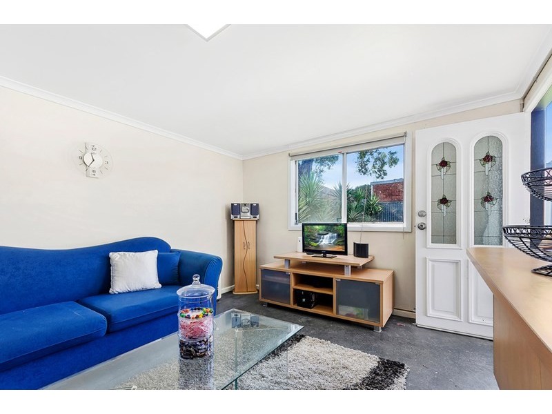 16 Tarana Avenue, Kanahooka NSW 2530