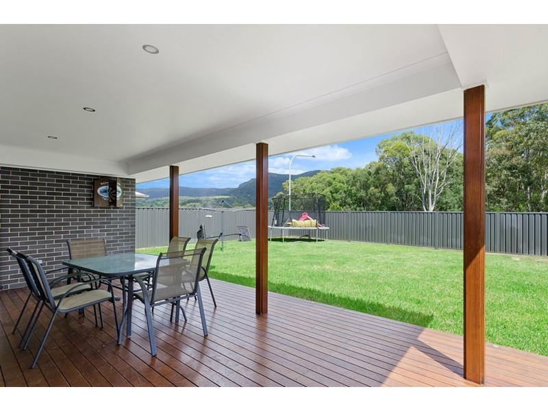 38 Mallon Avneue, Horsley NSW 2530