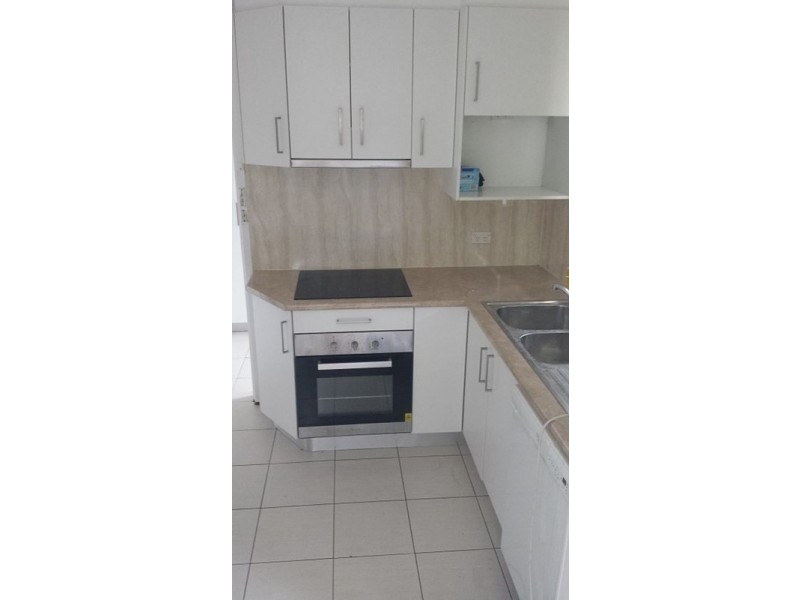 50 Eleebana Crescent, Koonawarra NSW 2530