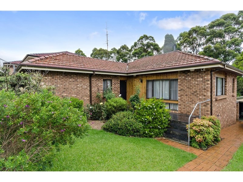 14 Prince Edward Drive, Dapto NSW 2530