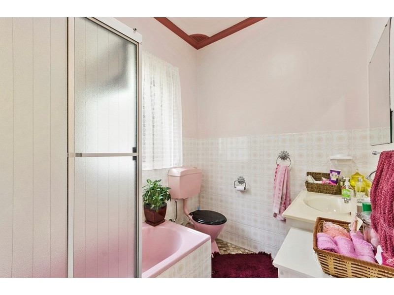 14 Prince Edward Drive, Dapto NSW 2530