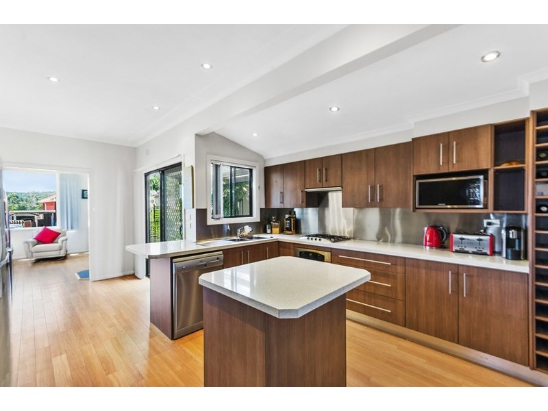 18 Burke Road, Dapto NSW 2530