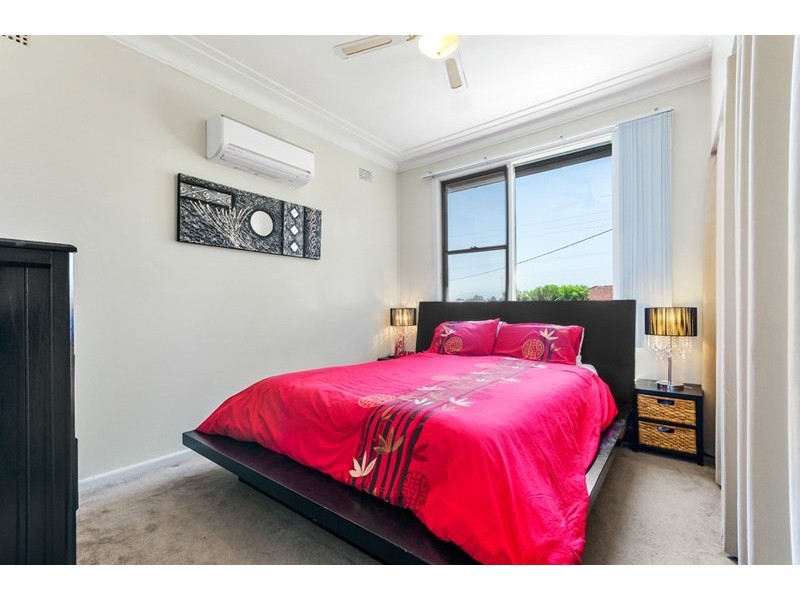 18 Burke Road, Dapto NSW 2530