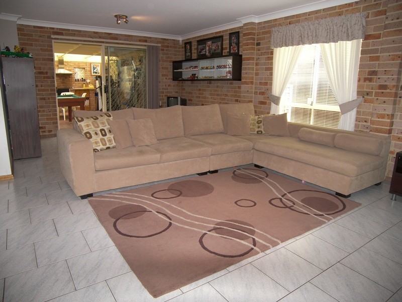 11 TIMMS Place, Horsley NSW 2530