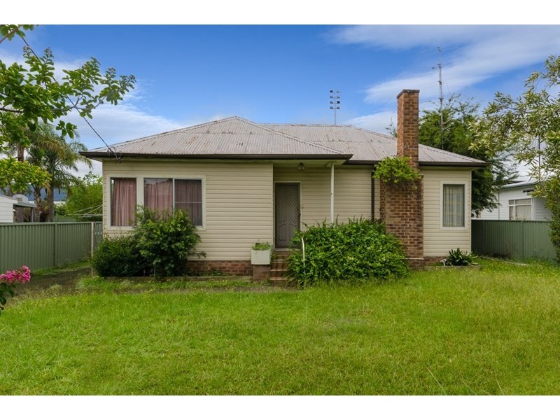 18 Heininger Street, Dapto NSW 2530