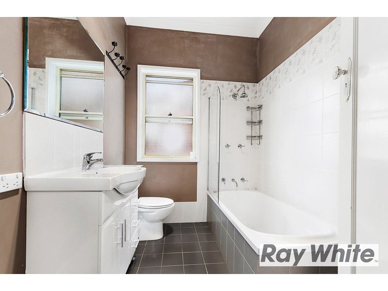 13 Wentworth Street, Port Kembla NSW 2505