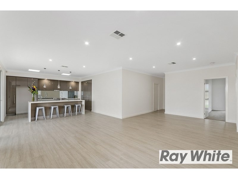 31 Sorensen Drive, Figtree NSW 2525