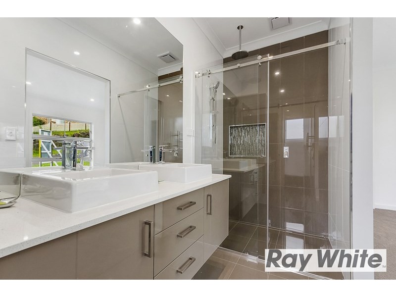 31 Sorensen Drive, Figtree NSW 2525