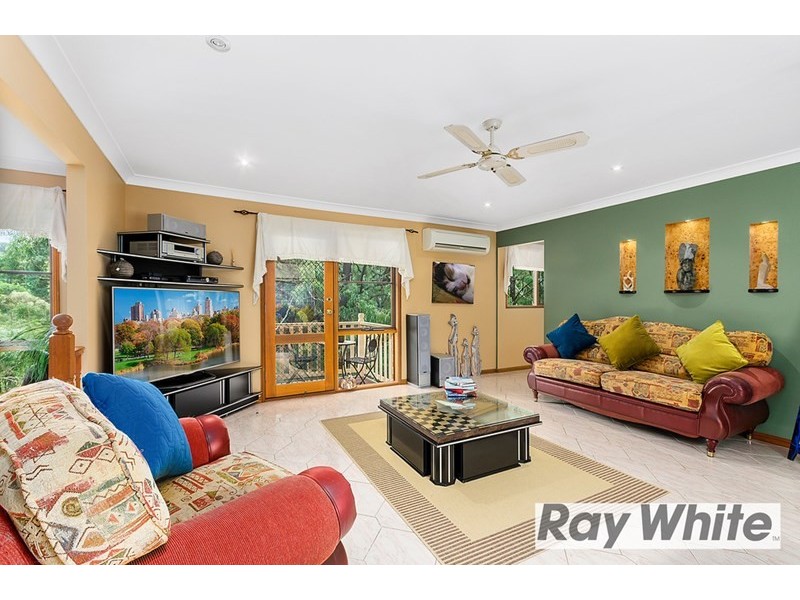 64 Tamarind Drive, Cordeaux Heights NSW 2526