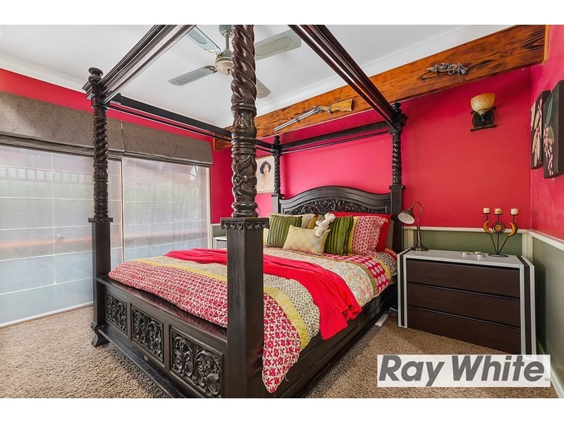 64 Tamarind Drive, Cordeaux Heights NSW 2526