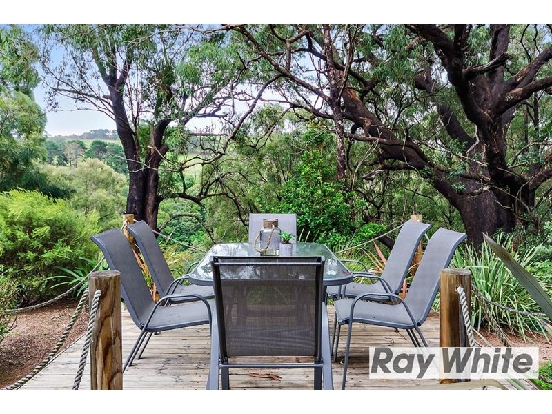64 Tamarind Drive, Cordeaux Heights NSW 2526