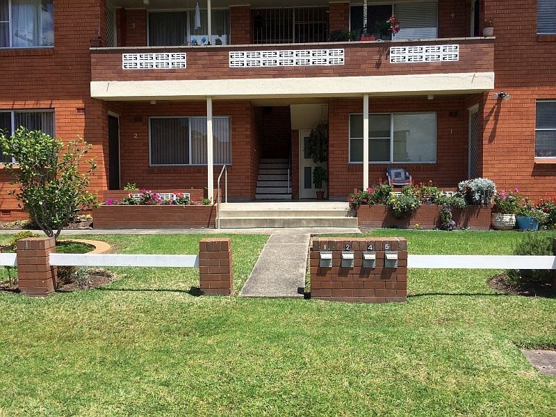 2/13 Prince Edward Drive, Brownsville NSW 2530