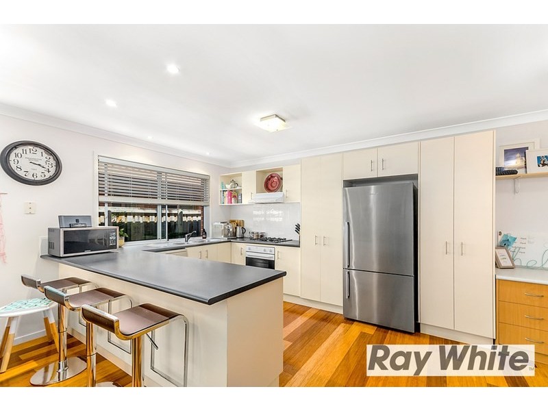 7 Oakwood Place, Horsley NSW 2530