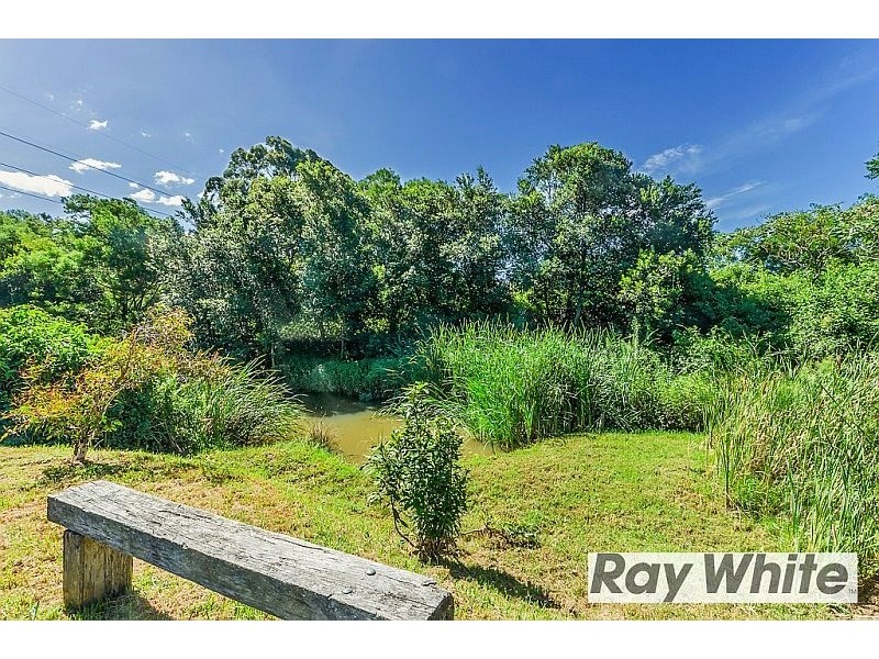 7 Oakwood Place, Horsley NSW 2530