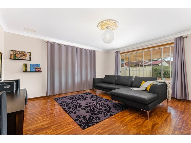 66 Ritchie Crescent, Horsley NSW 2530