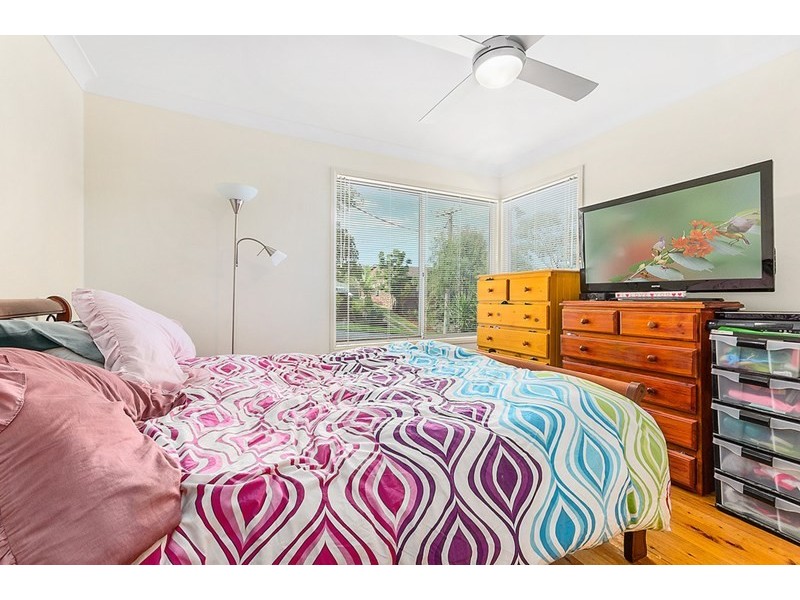 24 Bright Parade, Dapto NSW 2530