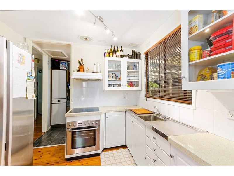 33 Churinga Circle, Koonawarra NSW 2530