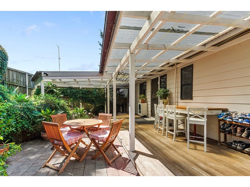 33 Churinga Circle, Koonawarra NSW 2530