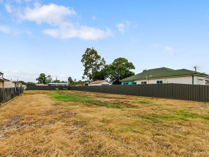 137 Prince Edward Drive, Dapto NSW 2530