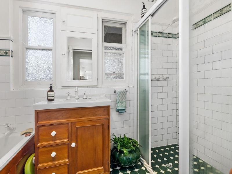 430 Princes Highway, Corrimal NSW 2518