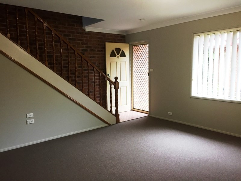 2/22-24 Bateman Avenue, Albion Park Rail NSW 2527