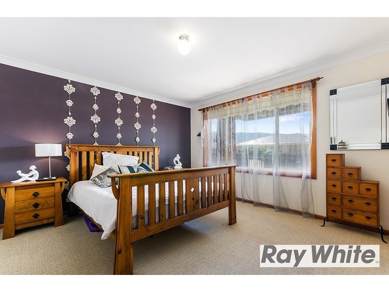 28 Lucas Drive, Horsley NSW 2530