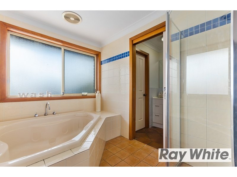 28 Lucas Drive, Horsley NSW 2530