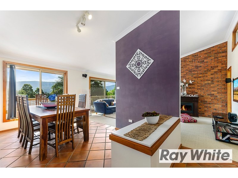 28 Lucas Drive, Horsley NSW 2530