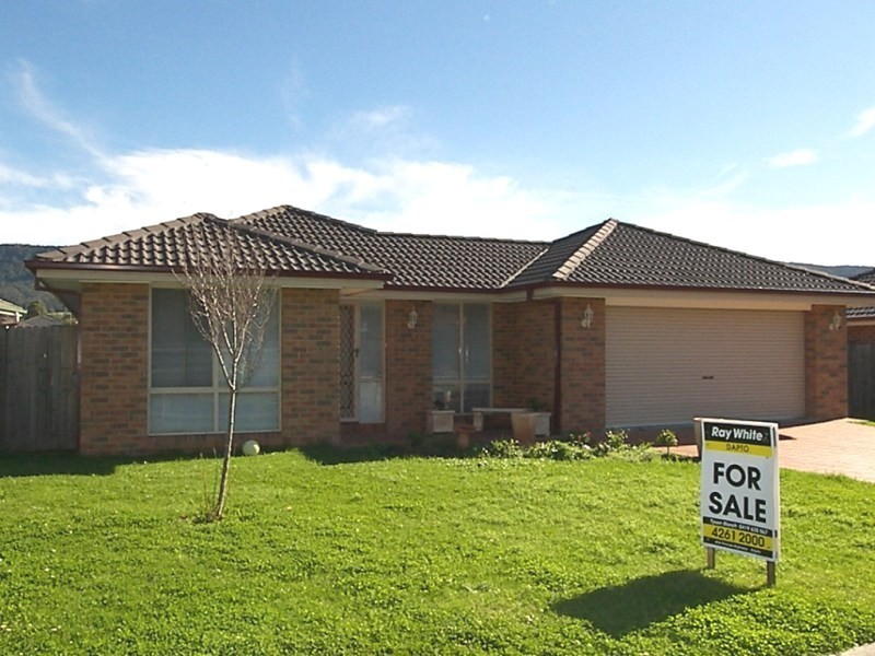 6 Goldenwood Place, Horsley NSW 2530