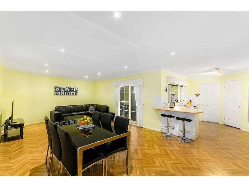 7 Felix Avenue, Horsley NSW 2530