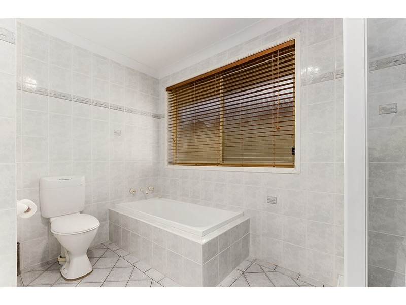 7 Felix Avenue, Horsley NSW 2530