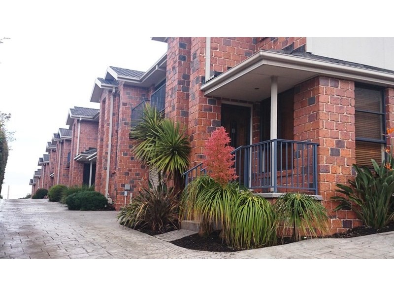 4/17-19 Robertson Street, Coniston NSW 2500