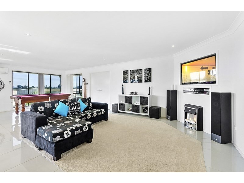 13 Larkins Lane, Yallah NSW 2530