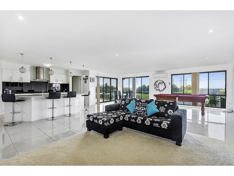 13 Larkins Lane, Yallah NSW 2530