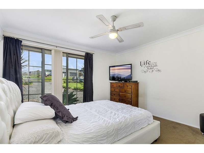 13 Larkins Lane, Yallah NSW 2530