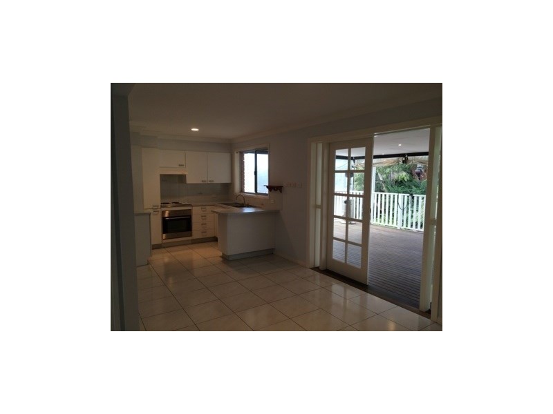 183 Waples Road, Farmborough Heights NSW 2526