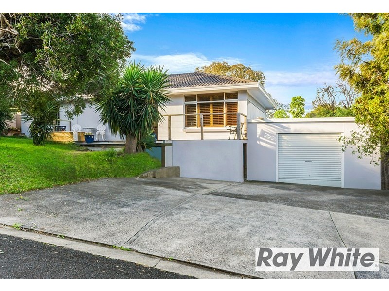 39 Tallawong Crescent, Dapto NSW 2530