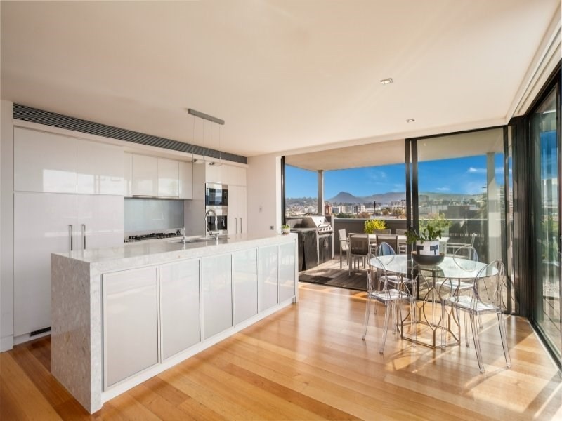 703/53 Crown Street, Wollongong NSW 2500