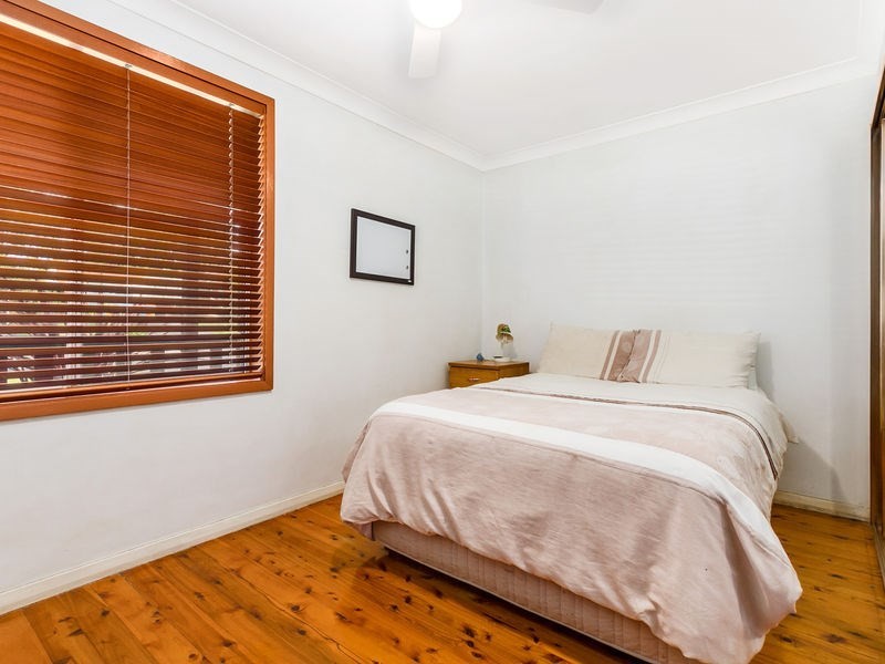 26 Mawarra Avenue, Dapto NSW 2530