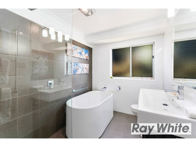 31 Bright Parade, Dapto NSW 2530