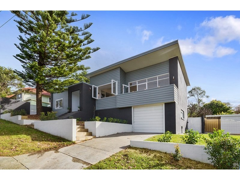 16 Booyong Street, West Wollongong NSW 2500