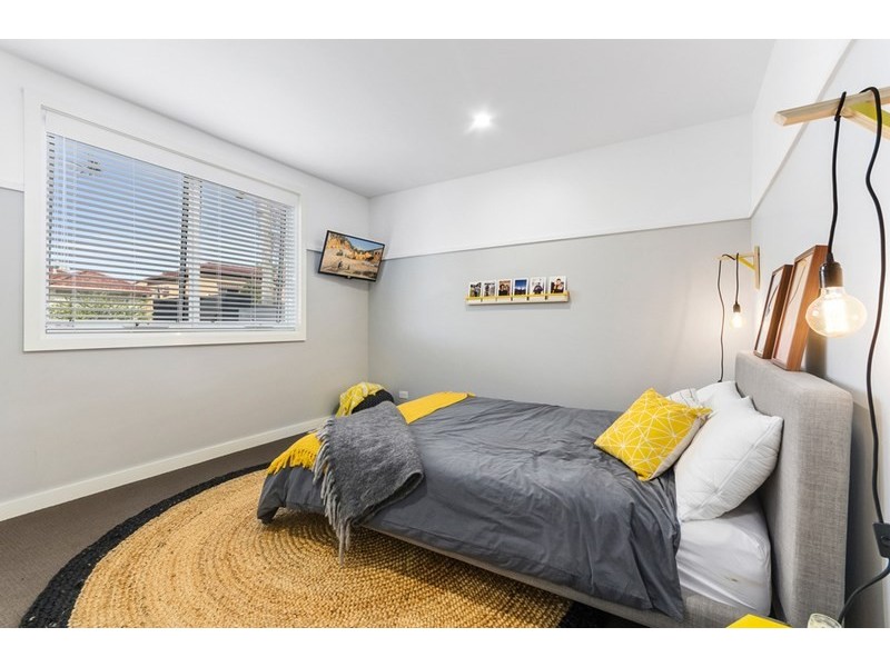 16 Booyong Street, West Wollongong NSW 2500