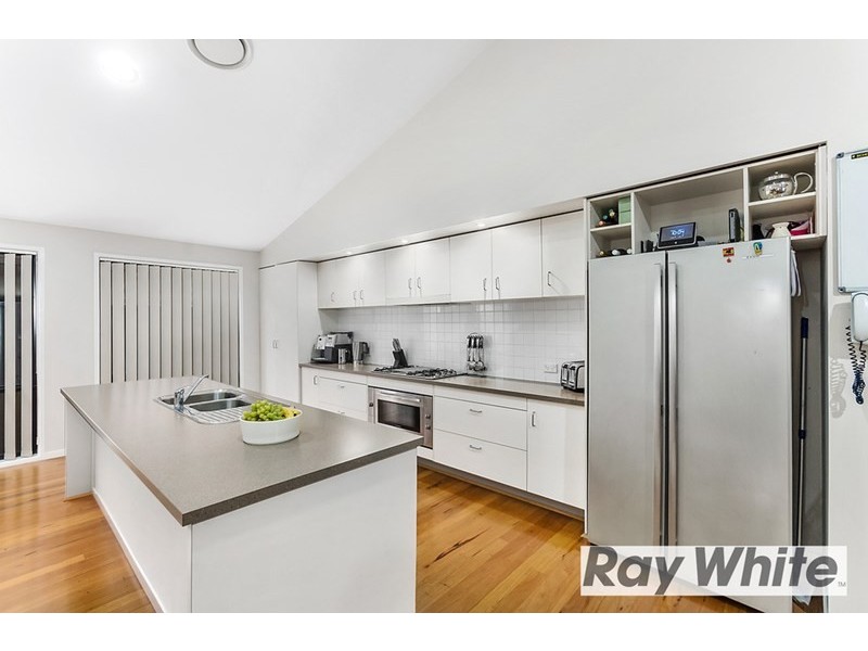 30 Haywards Bay Drive, Haywards Bay NSW 2530